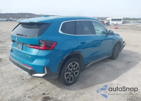 2025 BMW X1 xDrive28I z USA, uszkodzony, nr VIN WBX73EF00S5094268